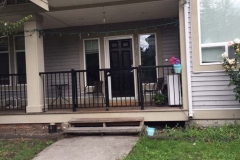 single-home-aluminum-railing-16