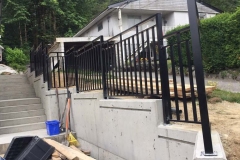 single-home-aluminum-railing-3