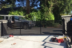 single-home-driveway-gate-3