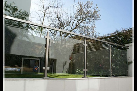 single-home-glass-railing-8